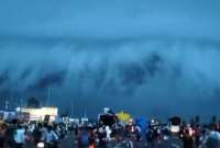 Tormenta monzónica formó una nube estante en la India