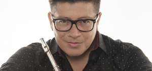 Prado emprendi&oacute; esta iniciativa como un relanzamiento de la banda luego de la muerte de su mano derecha, el pianista y director musical Pablo Cortez.