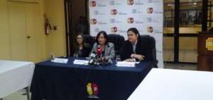 La ministra de Salud, Margarita Guevara, durante la rueda de prensa. 