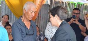 La ministra de Gobierno, Mar&iacute;a Paula Romo, inform&oacute; que el hombre que asesin&oacute; al agente tiene antecedentes penales desde 2016 por varios delitos.