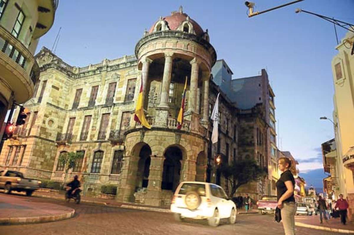 Cuenca celebra su patrimonio (Portafolio gr&aacute;fico)