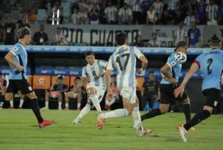 Argentina ganó a Uruguay en el cierre de la fecha 13 de las Eliminatorias