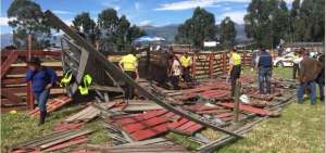 50 heridos en Lumbis&iacute; al colapsar una estructura en corrida popular de toros