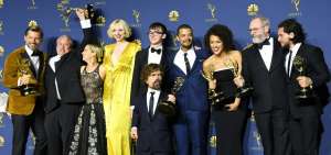 El elenco de "Game of Thrones" celebr&oacute; las 9 estatuillas que ganaron en los Emmy.