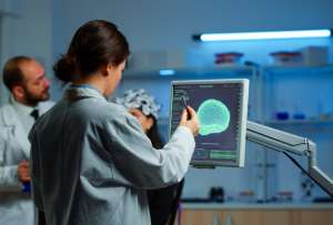 El chip est&aacute; dirigido a personas entre 18 y 60 a&ntilde;os con par&aacute;lisis en las extremidades.