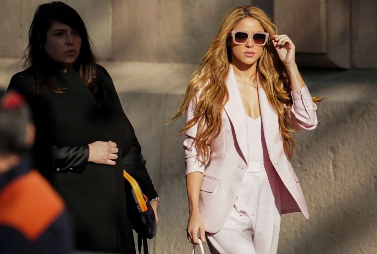 Un tribunal orden&oacute; devolver millones de euros a Shakira tras fallar a su favor.