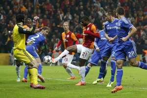 Chelsea empata en Estambul (VIDEO)