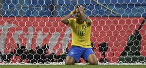 Renato Augusto entr&oacute; en el segundo tiempo.