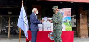 Olimpiadas Especiales dona implementos de bioseguridad al ej&eacute;rcito