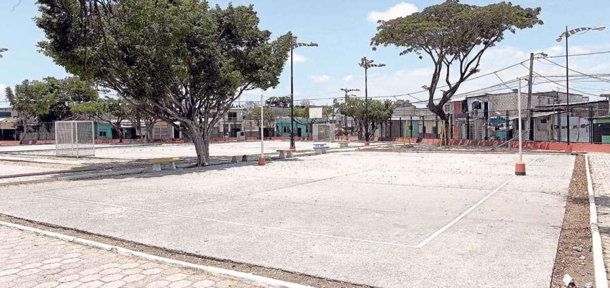 En estas canchas, ubicadas en la calle 17, entre la J y la K, jug&oacute; sus primeros partidos Luis el &lsquo;Cunti&rsquo; Caicedo. Tambi&eacute;n lo hizo en la Pista y en el Cisne 2.