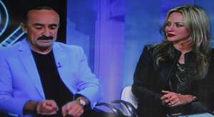 Ra&uacute;l di Blasio presenta a su novia ecuatoriana en CNN  