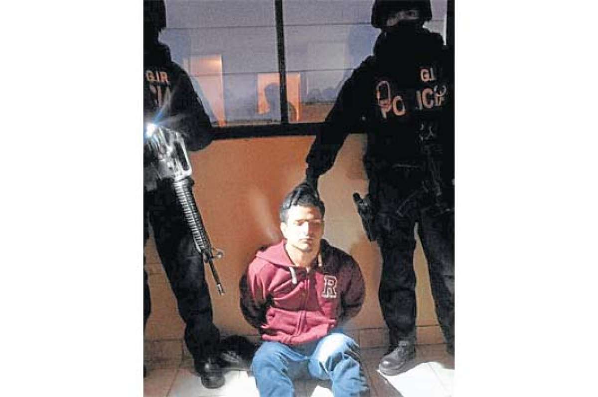 Meder Suche fue capturado en un trabajo coordinado entre la Fiscal&iacute;a y la Polic&iacute;a. Foto: 