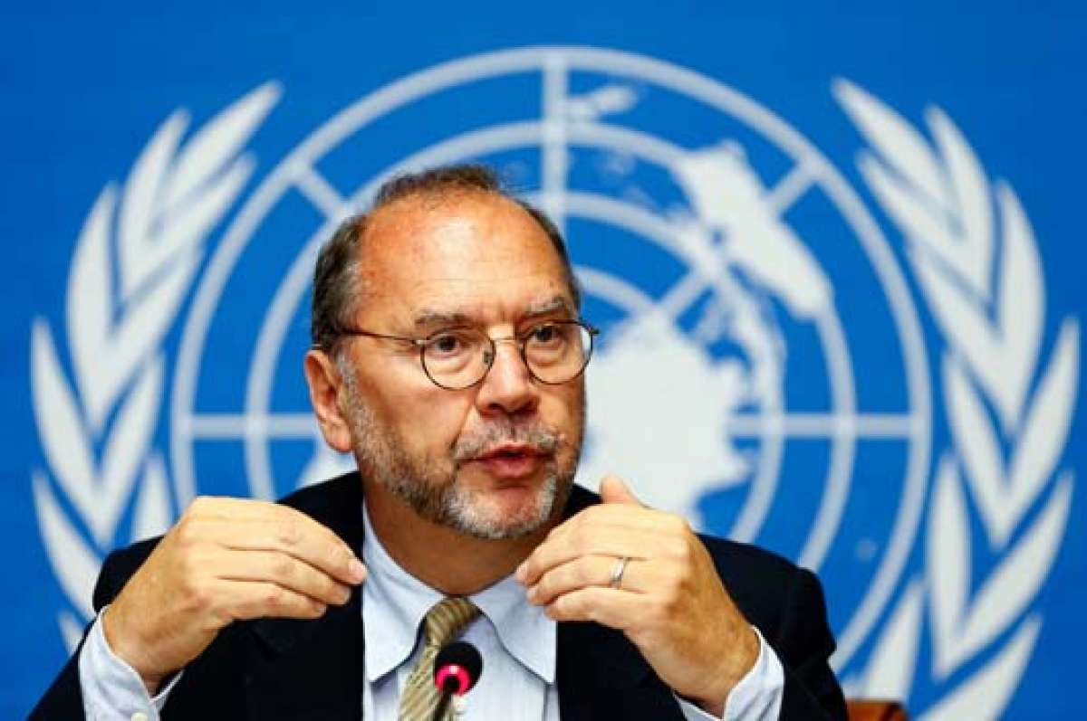 Piot: &ldquo;El &eacute;bola es un asunto de seguridad&rdquo;