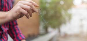 Las sustancias m&aacute;s consumidas entre mayores de 50 a&ntilde;os son opioides, analg&eacute;sicos y cannabis.