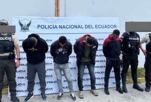 Adem&aacute;s del robo, investigaci&oacute;n por disparos podr&iacute;a complicar la situaci&oacute;n de Christian Lara