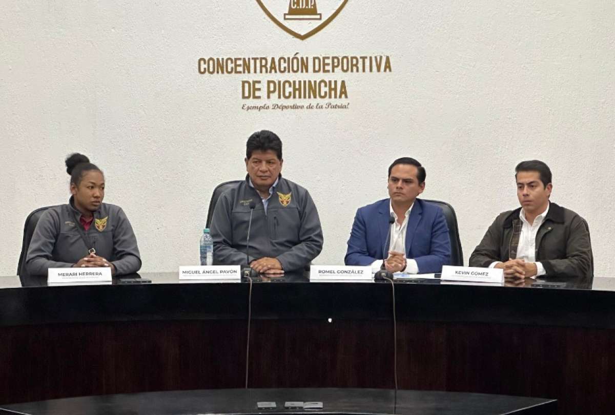 Autoridades de la Concentración Deportiva de Pichincha y del Ministerio del Deporte hablaron sobre el futuro del Estadio Olímpico Atahualpa.