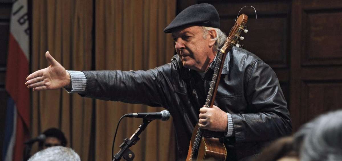 Muri&oacute; el cantautor Daniel Viglietti, referente de la m&uacute;sica popular