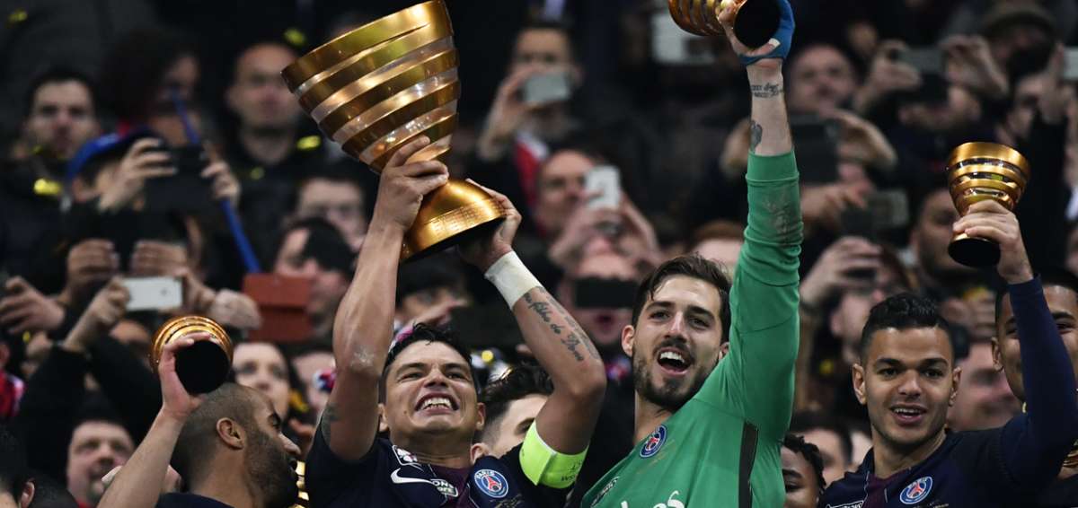 Par&iacute;s SG vence 4-1 a M&oacute;naco y logra su cuarta Copa de la Liga seguida