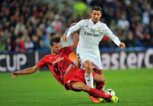 Cristiano Ronaldo fue la figura de su equipo en el encuentro disputado en Cardiff, Gales. Foto: AFP