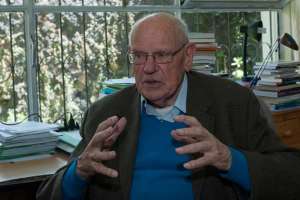 El ex sacerdote belga plantea generalizar los procesos democr&aacute;ticos  y privilegiar el valor de uso en la regi&oacute;n. Miguel Jim&eacute;nez / El Tel&eacute;grafo
