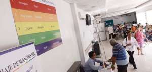 El hospital Teodoro Maldonado de Guayaquil recibe a diario 1.803 pacientes por consulta externa; es uno de los centros del IESS con mayor demanda en el pa&iacute;s.