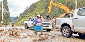 Se tiene previsto realizar varias adecuaciones en las carreteras de la provincia. Foto: Fernando Machado / El Tel&eacute;grafo