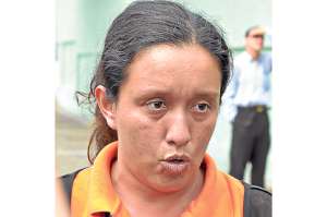 Desalojo de vendedores en plantel