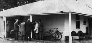 El crimen ocurri&oacute; en 1971. La &uacute;nica sobreviviente vivi&oacute; aterrorizada. Reci&eacute;n la semana pasada se enter&oacute; de que su t&iacute;o hab&iacute;a muerto en 2002.