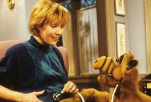 Anne Schedeen, madre en la serie ALF, muri&oacute; a sus 77 a&ntilde;os. 