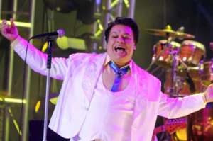 &iexcl;Juan Gabriel est&aacute; de regreso!