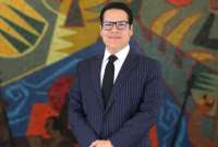 Julio José Neira es el nuevo Director del Sercop encargado