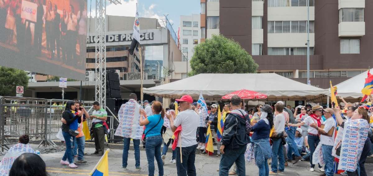 Las manifestaciones de los partidarios del binomio de CREO han alcanzado niveles de violencia.
