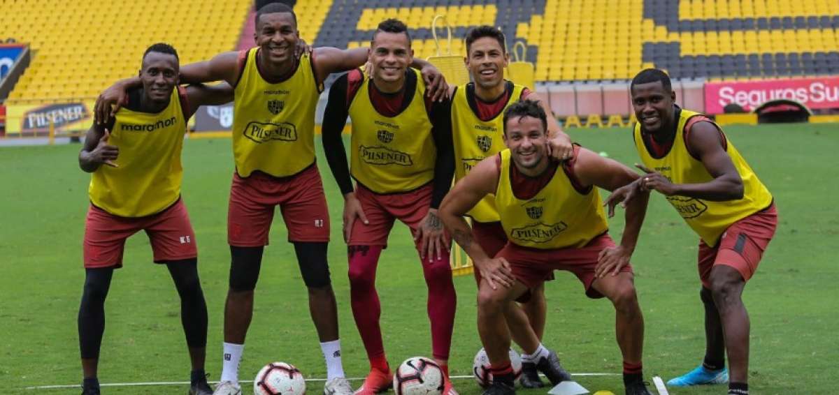 Diez jugadores podr&aacute;n votar en las elecciones de Barcelona