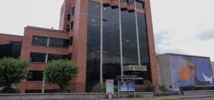 Si bien la UASB fue creada por el Parlamento Andino, el CES ratifica que debe cumplir la ley ecuatoriana. 