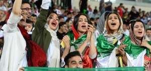 Infantino dijo que esperaba que la federaci&oacute;n de f&uacute;tbol iran&iacute; se mostraran receptivas a sus &ldquo;reiterados llamamientos para abordar esta situaci&oacute;n inaceptable&rdquo;.