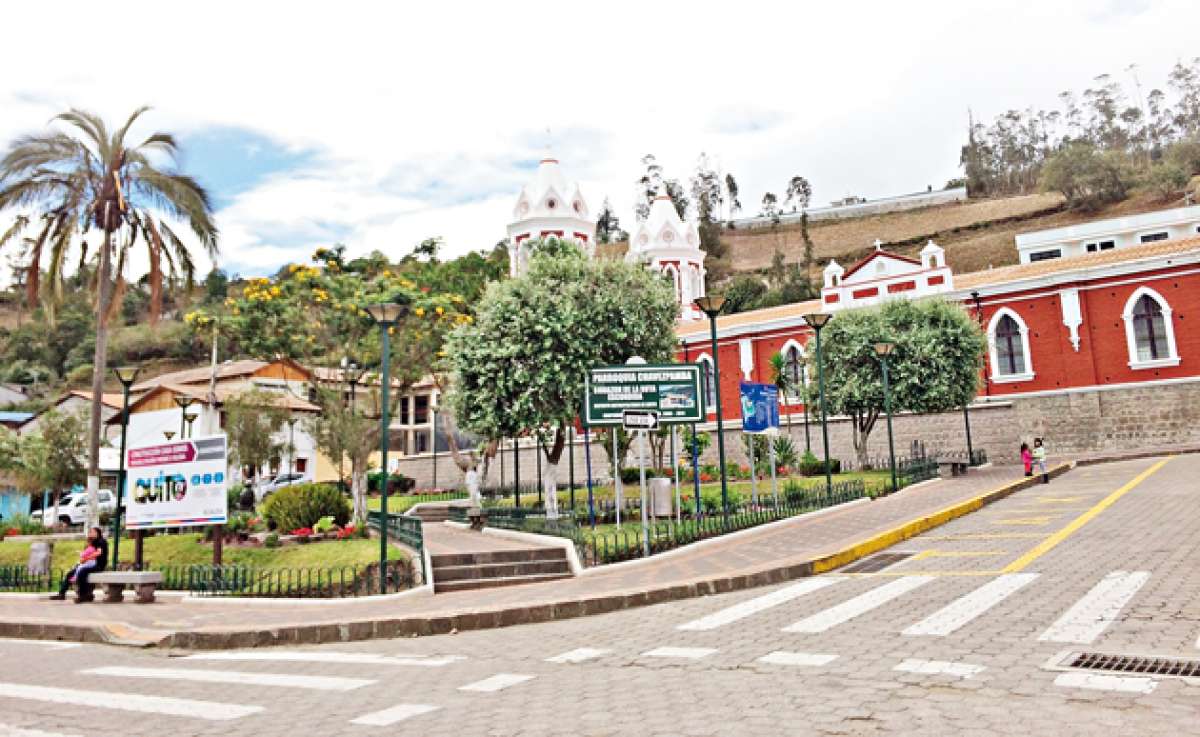 En Chavezpamba se cosechan productos para Quito