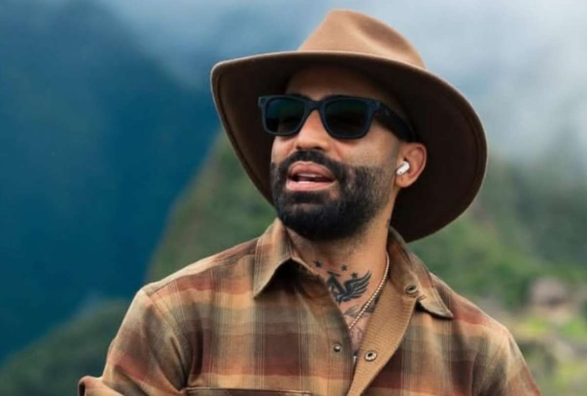 Arc&aacute;ngel recorri&oacute; las Siete Maravillas del mundo como parte del proyecto musical.