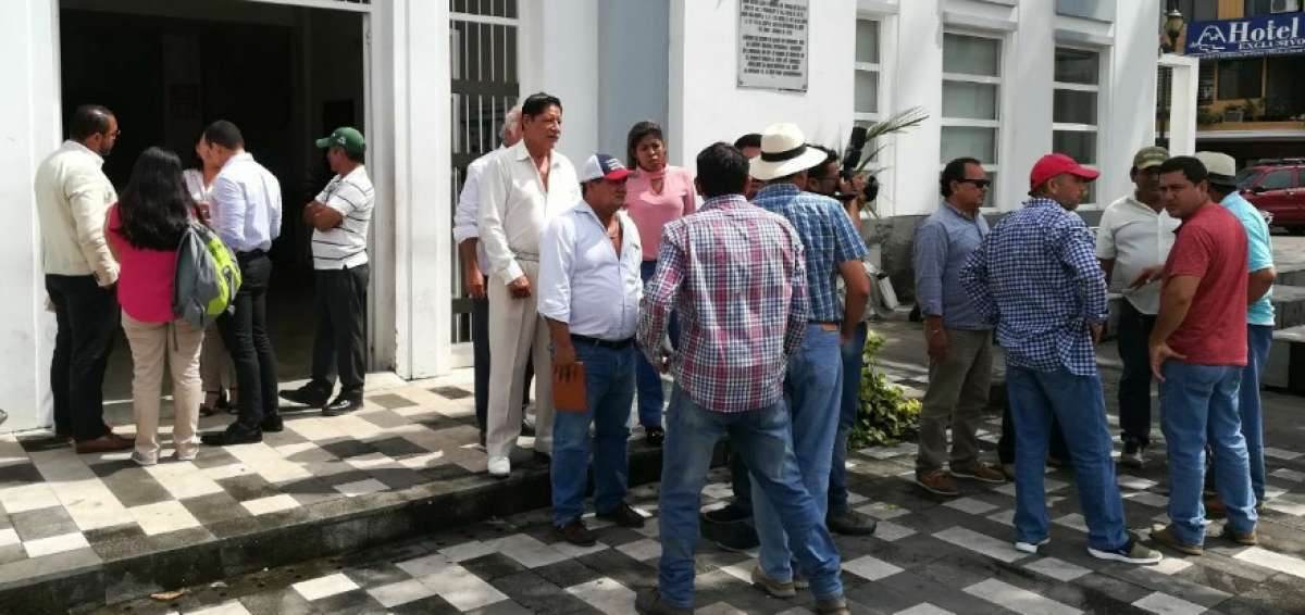 Gerente de la UNA no acudi&oacute; a reuni&oacute;n con arroceros de Los R&iacute;os