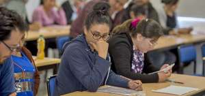El examen se aplic&oacute; por d&eacute;cima vez en Medicina, octava en Odontolog&iacute;a y tercera en Enfermer&iacute;a; se lo hizo en las nueve ciudades dispuestas.