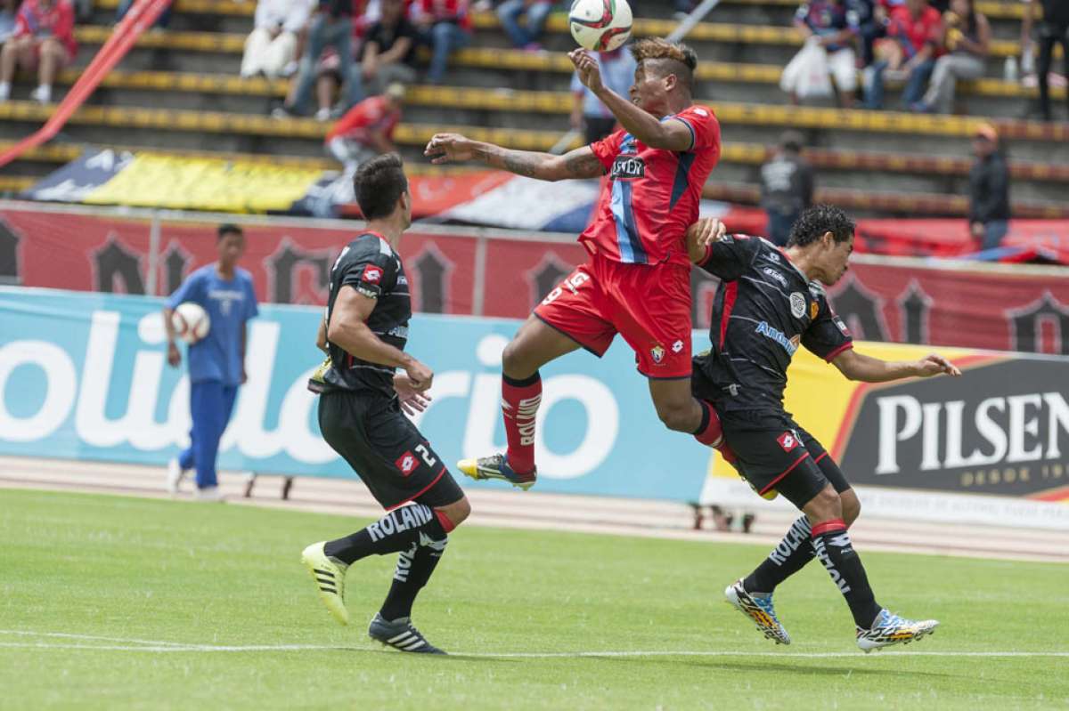Aucas no sale de la zona de descenso. Foto: Miguel Jim&eacute;nez / El Tel&eacute;grafo.