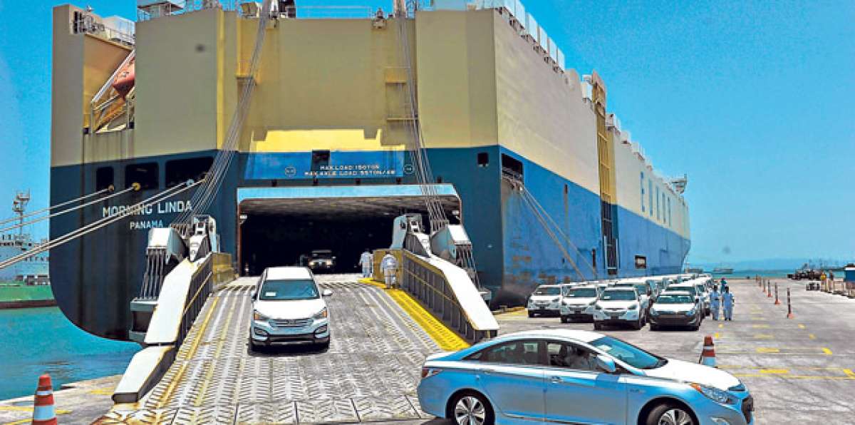 En junio del pr&oacute;ximo a&ntilde;o empezar&aacute;n los trabajos para la readecuaci&oacute;n del puerto. La obra tendr&aacute; un costo total de $ 164 millones. Foto: Rodolfo P&aacute;rraga / El Tel&eacute;grafo