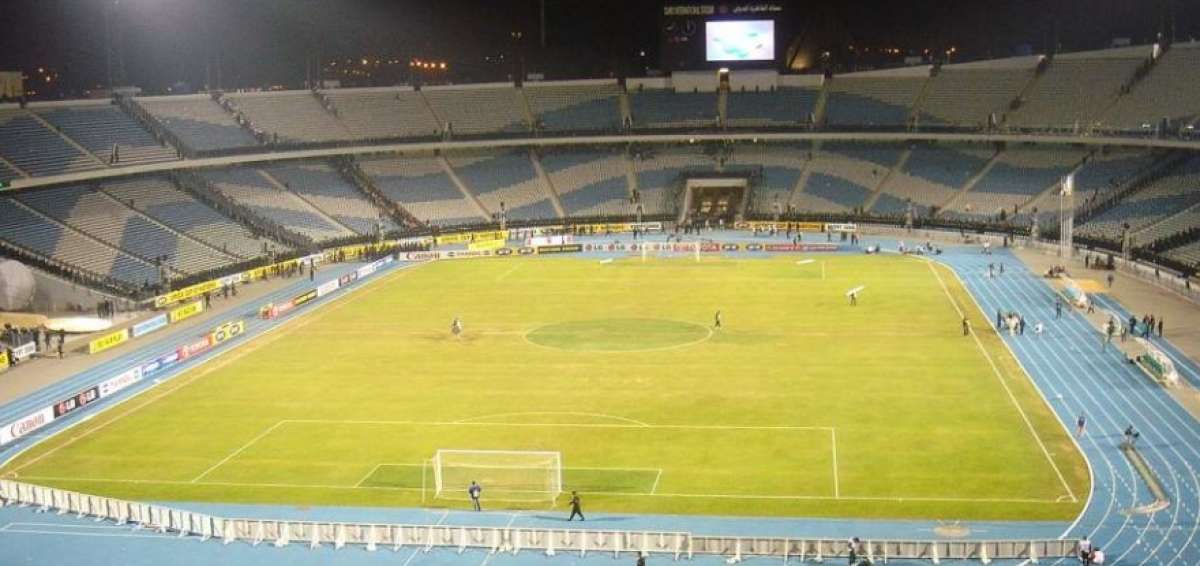 Las autoridades prohibieron la asistencia de p&uacute;blico a los estadios en partidos entre equipos egipcios tras la tr&aacute;gica muerte, en febrero de 2012, de 74 personas en enfrentamientos en Port-Said (nordeste).