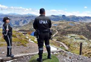 Los uniformados cuentan con presencia permanente en los sitios turísticos del Ecuador. 