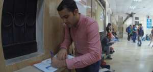 Estudiantes iniciaron la entrega de documentos para aplicar al internado.