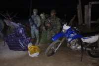 Fuerzas Armadas decomisan droga en paso fronterizo no autorizado