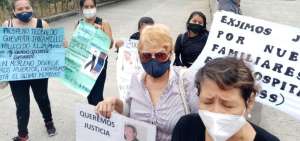 Familiares vuelcan su esperanza en la acci&oacute;n de protecci&oacute;n para hallar a sus parientes fallecidos