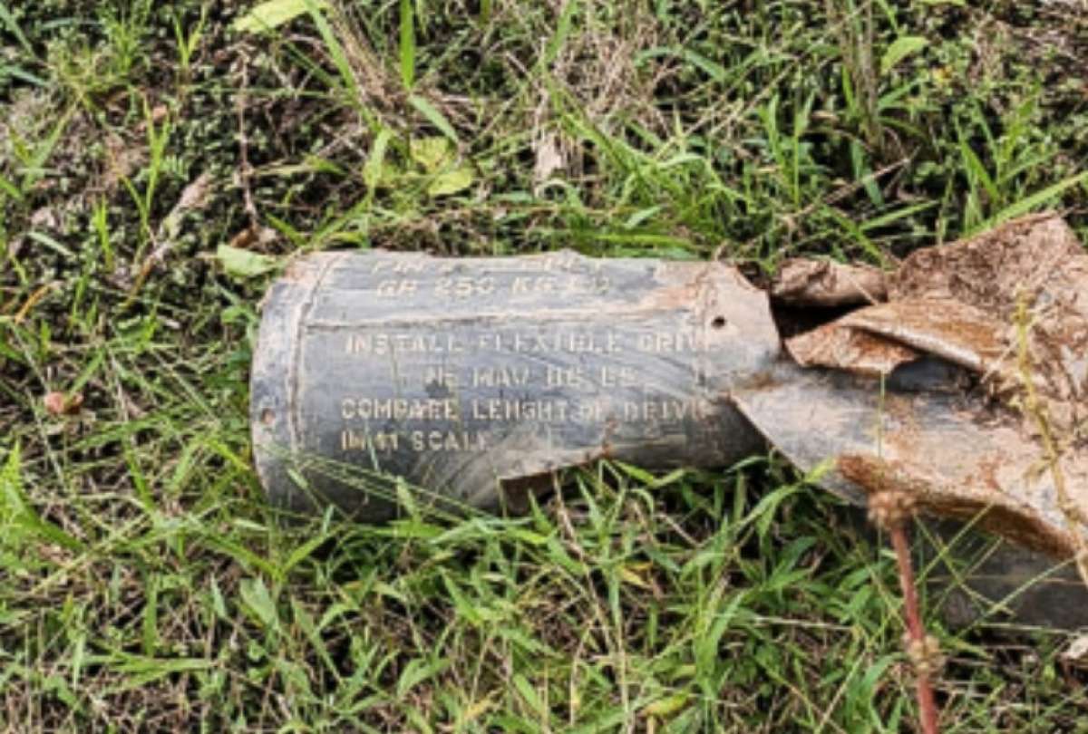 El Ministerio de Defensa Nacional del Ecuador inform&oacute; que el ministro Gian Carlo Loffredo, el jefe del Comando Conjunto de las Fuerzas Armadas, Henry Delgado, y otras autoridades militares se reunieron la ma&ntilde;ana de este mi&eacute;rcoles 18 de marzo.  Seg&uacute;n el comunicado oficial, el encuentro tuvo como prop&oacute;sito contrastar y verificar los datos presentados por ambos pa&iacute;ses tras la detonaci&oacute;n de un artefacto explosivo en la frontera. La cartera de Estado del Ecuador se&ntilde;al&oacute; que &ldquo;la operaci&oacute;n militar por parte de las Fuerzas Armadas del Ecuador fue leg&iacute;tima en el marco del Conflicto Armado no Internacional y que fue realizada sobre territorio ecuatoriano&rdquo;.  Adem&aacute;s, autoridades de Ecuador y Colombia crear&aacute;n comisi&oacute;n binacional para investigar este hecho.  El Ministerio de Defensa precis&oacute; que esta instancia trabajar&aacute; para comprobar &ldquo;in situ&rdquo; los motivos que originaron la presencia de ese material explosivo en Colombia, en un esfuerzo conjunto entre ambos gobiernos para esclarecer lo ocurrido.