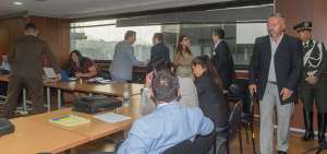Con satisfacci&oacute;n recibieron los abogados de los procesados, la decisi&oacute;n de suspender la audiencia de juicio hasta el pr&oacute;ximo mi&eacute;rcoles.