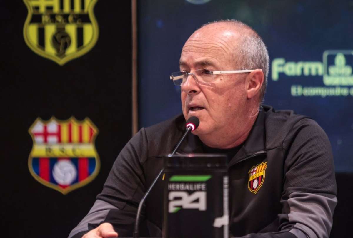 Jorge Célico se molestó con la pregunta que le realizó una periodista.