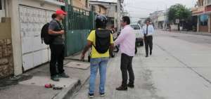 El equipo period&iacute;stico fue asaltado en las calles Argentina, entre la 11 y 12, suroeste de Guayaquil.